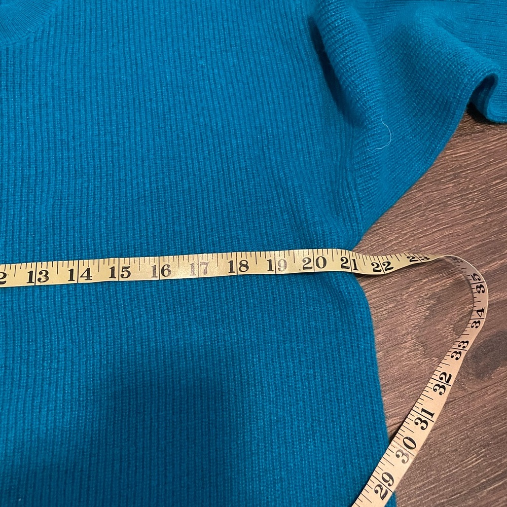 Alice and Olivia caprice cashmere crewneck sweater - Picture 5 of 7